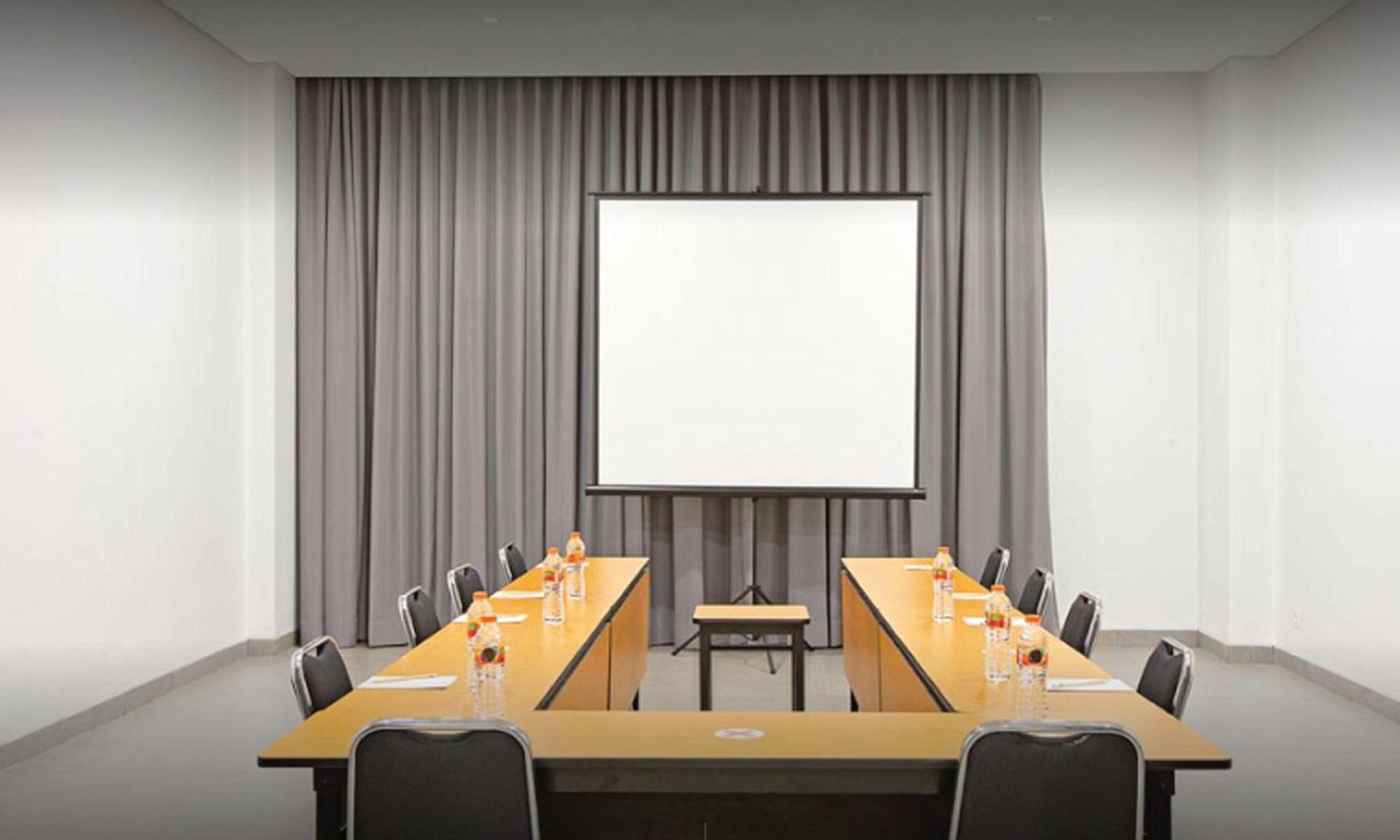 Amaris Hotel Manado Eksteriør bilde